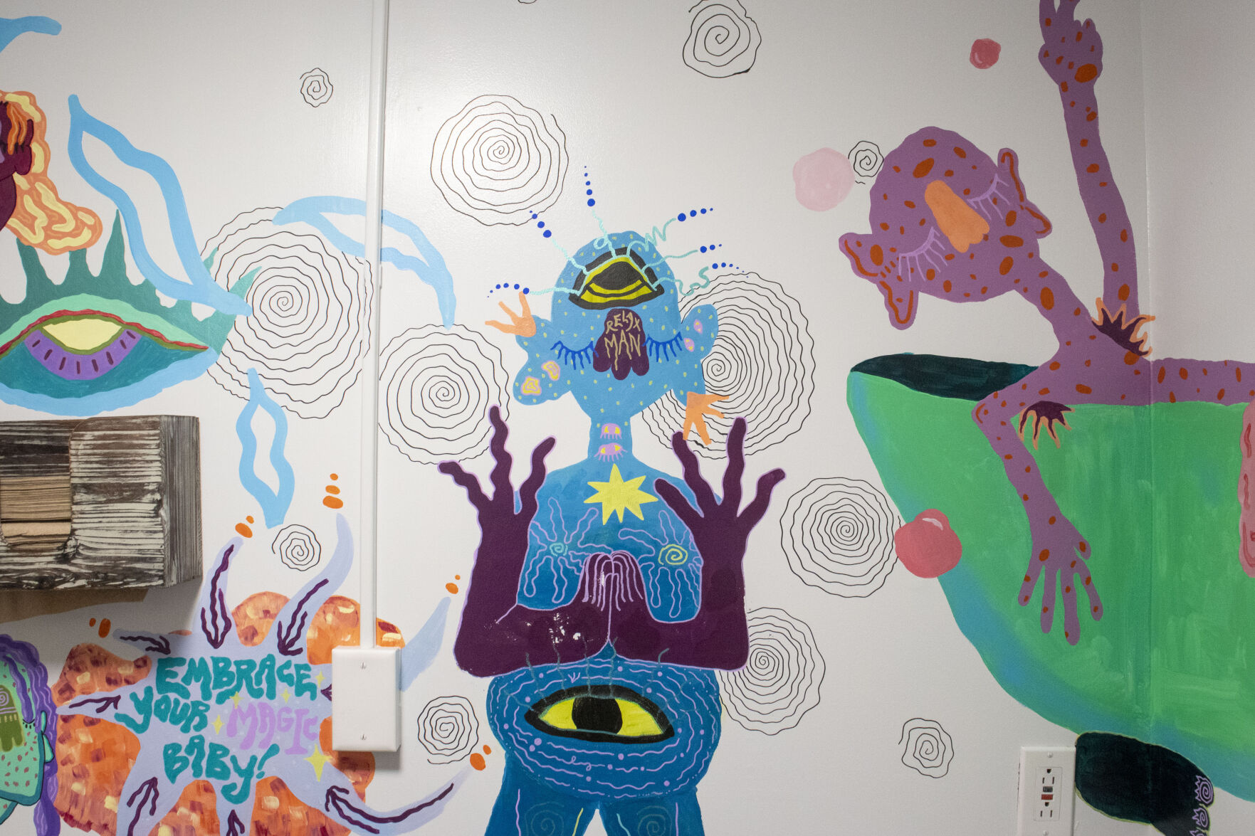 Three Dots Artwork_3